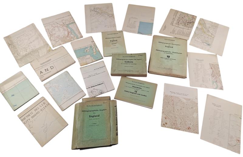 a german 1941 set off 15 maps and 3 books off England