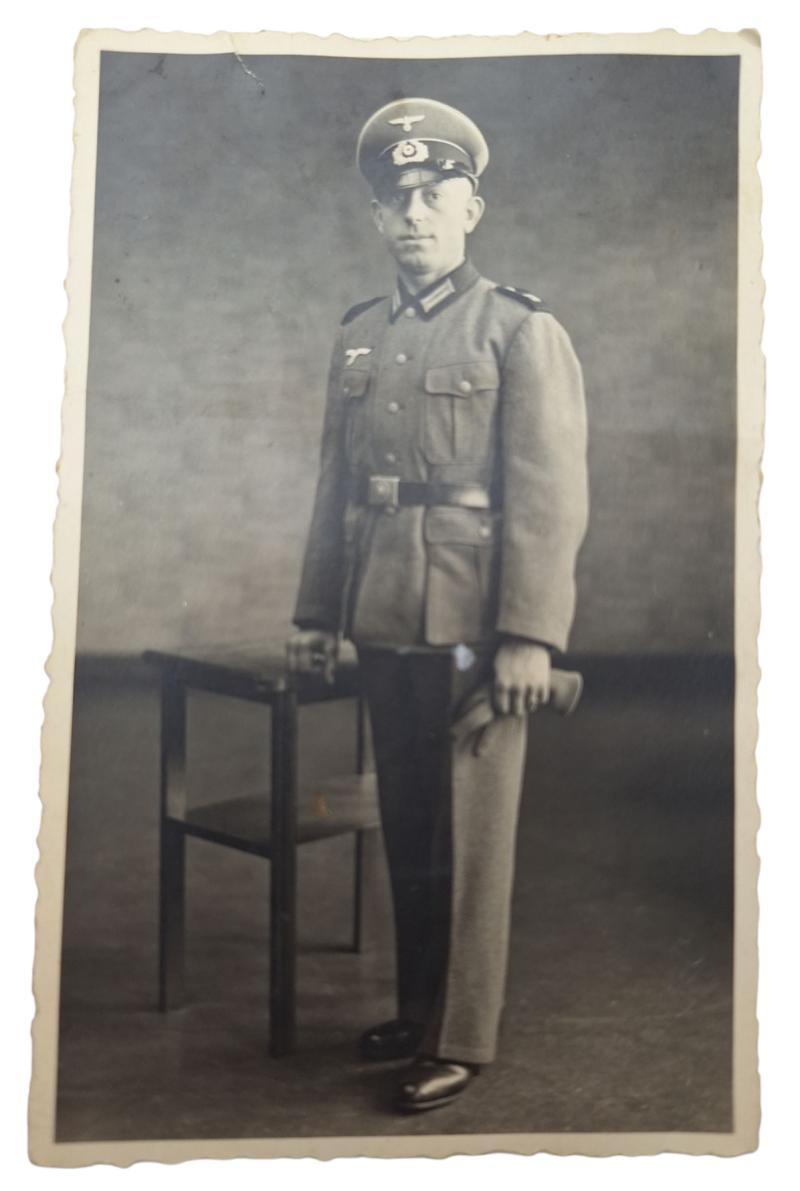 a nice picture of a German soldier