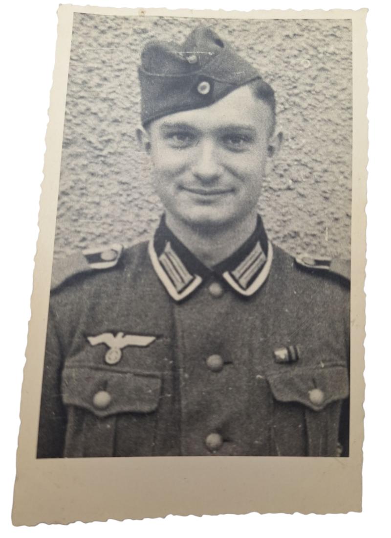a nice picture of a German soldier