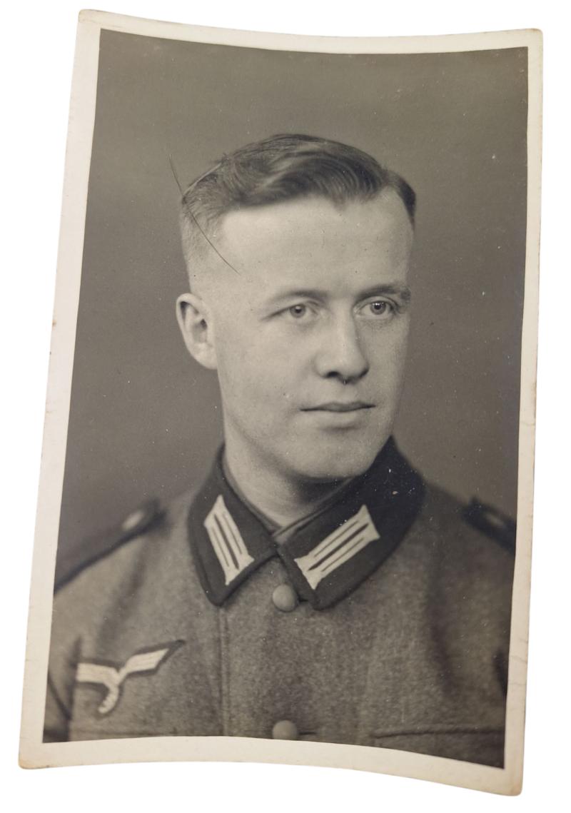 a nice picture of a German soldier