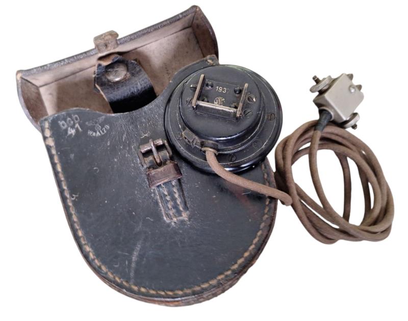 a rare  german ww2  Kopffernhörer 33 set