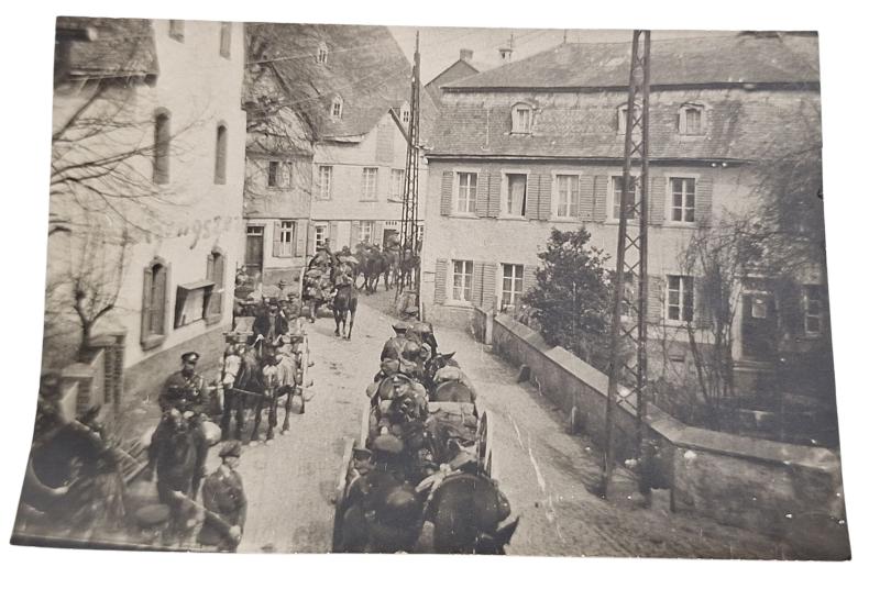 a nice picture of a group off German soldiers