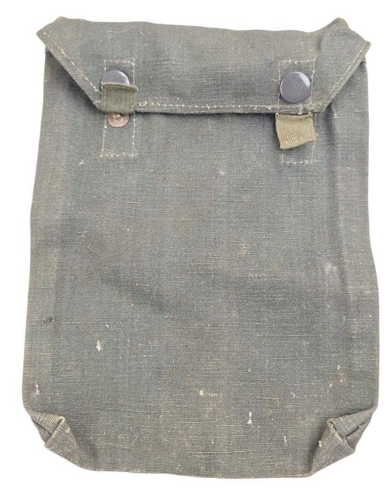 A Wehrmacht Gascape Pouch