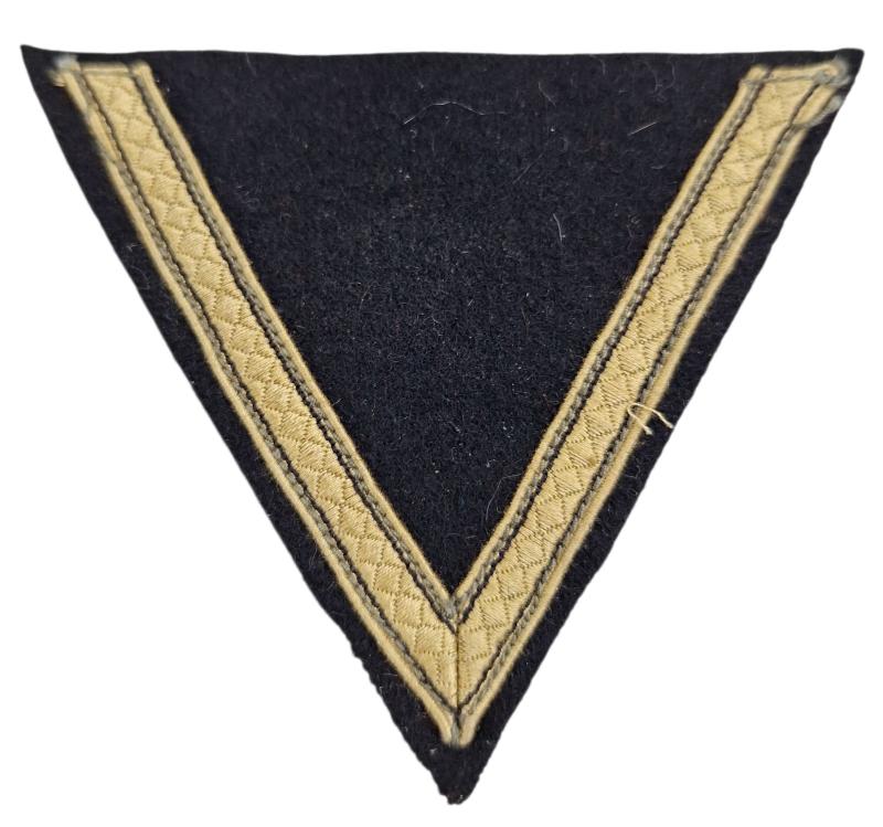 a waffen ss sleeve  ranks
