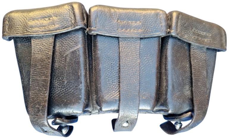 A wehrmacht k98 ammo pouch