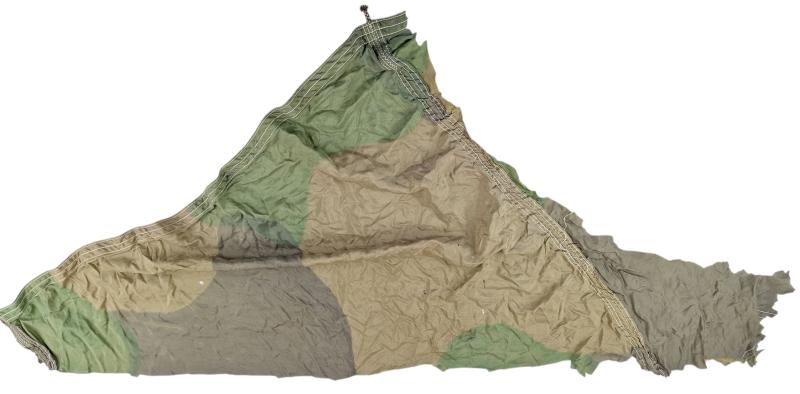 a camo scarve from a Fallschirmjäger Parachute