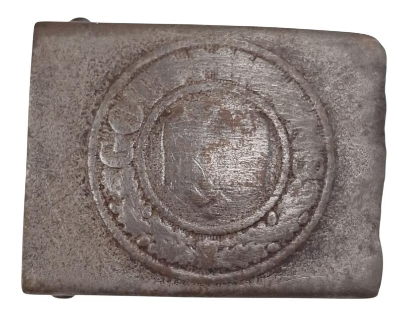 a german heer  buckle in a heavy used condition