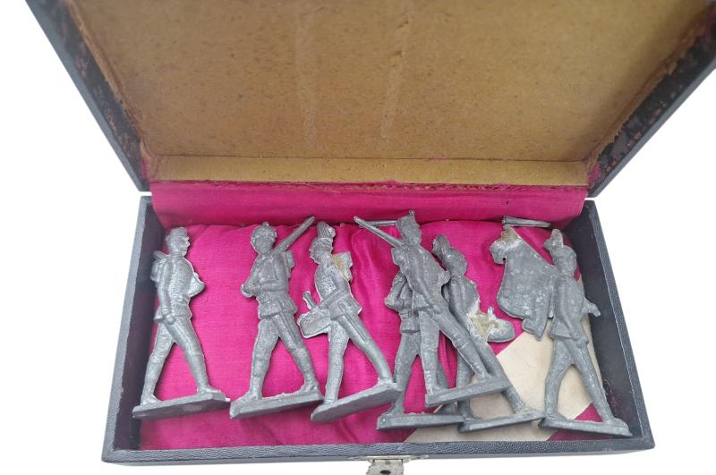 a private set of a soldier from ww1