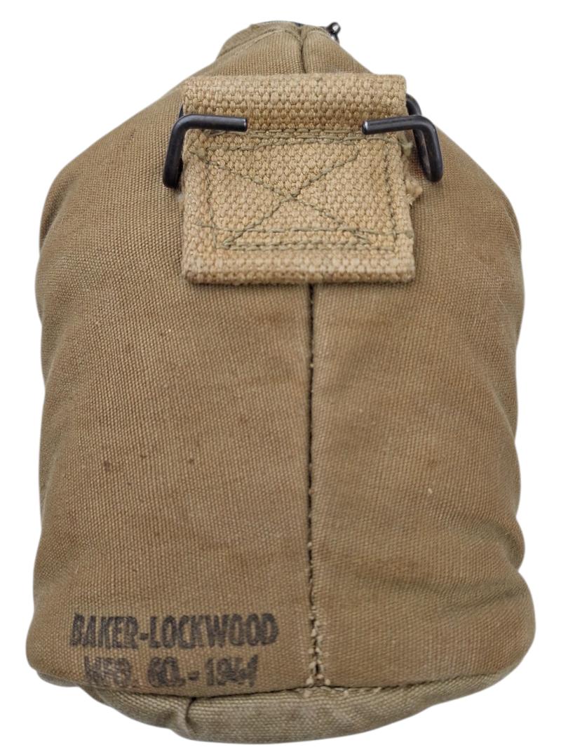 a US WW2 Canteen and Cup