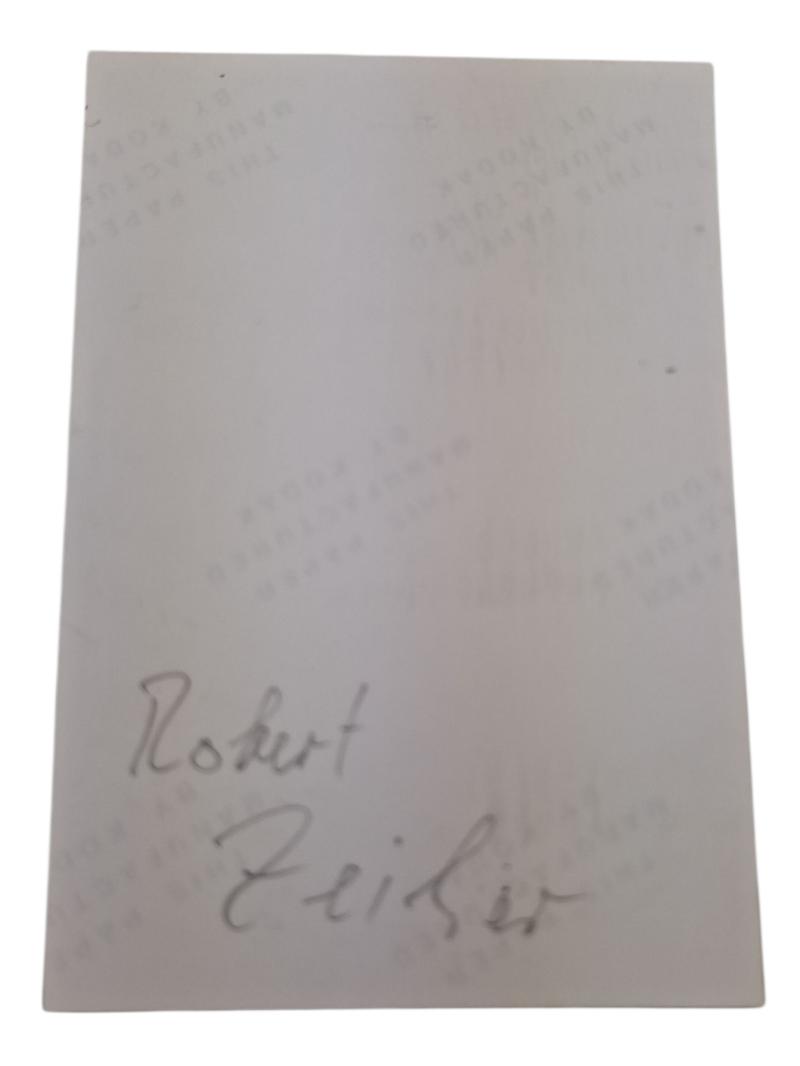 A photo with an original signature by Robert Zeiher