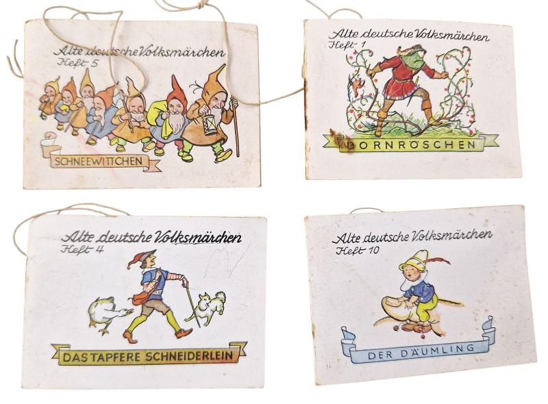 a set of volksmarchen  mini books 4 pieces