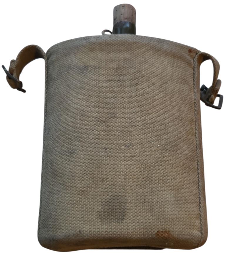 a british ww2 canteen