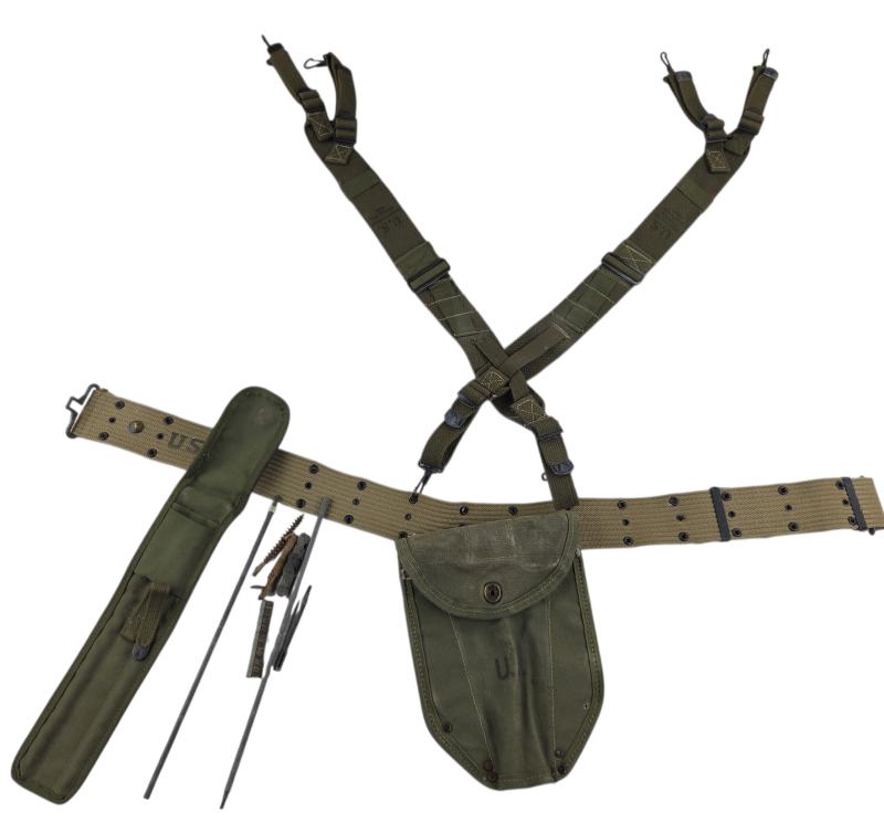 a us ww2 webbing set