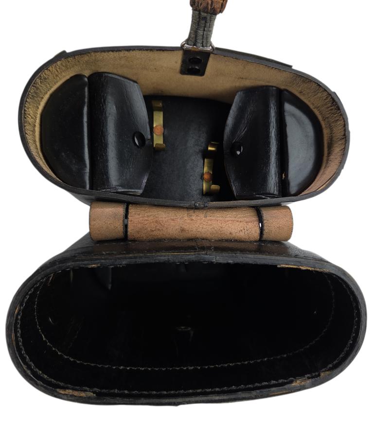 a German WWII Kriegsmarine binocular box