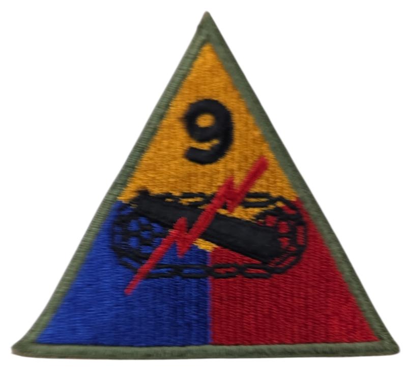 an us 9 th Armored Division patch