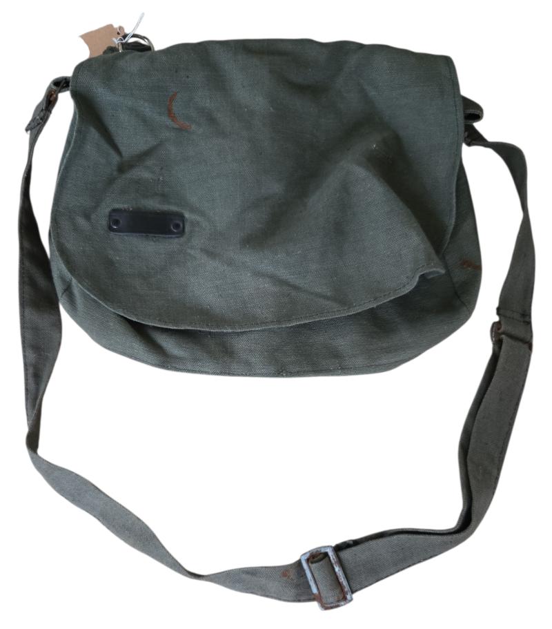 A  WW2 German Luftschutz bread-bag