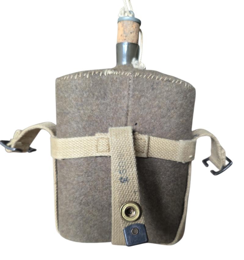 a british ww2 canteen
