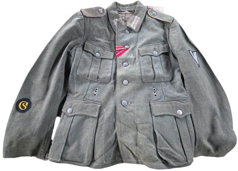 a Wehrmacht heer M40 machine gunner Combat tunic