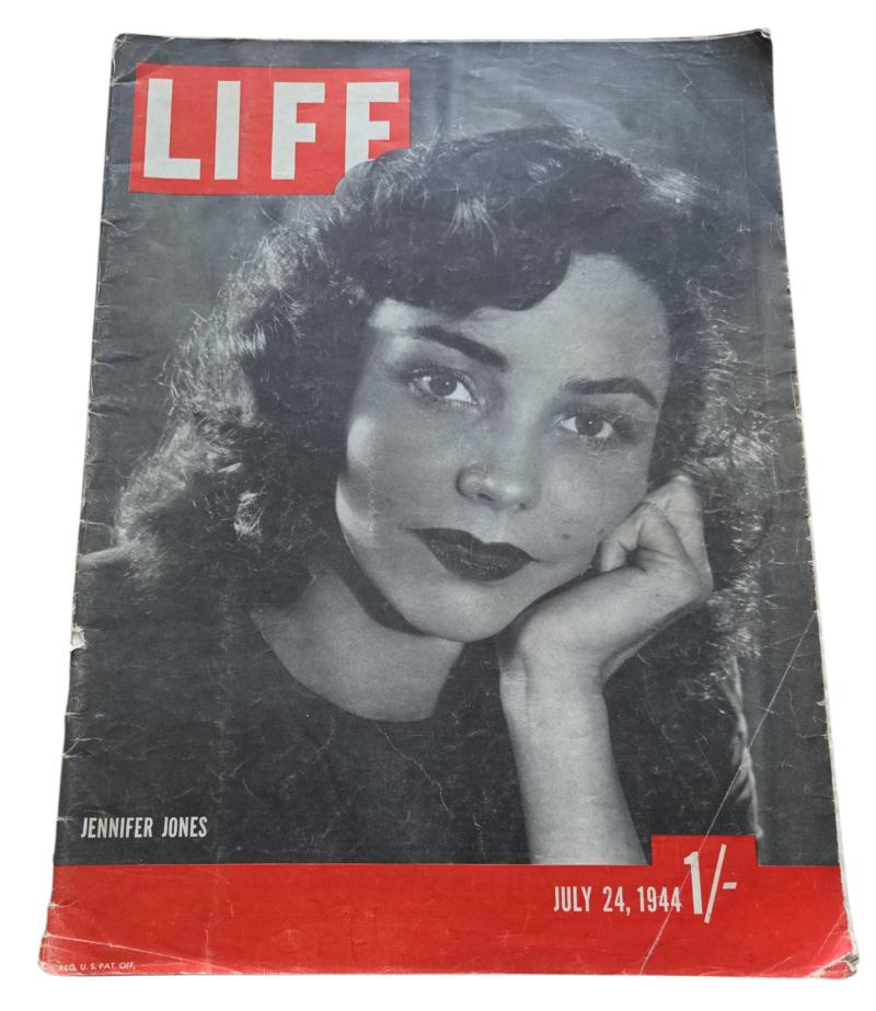 a American WW2 period life magazine