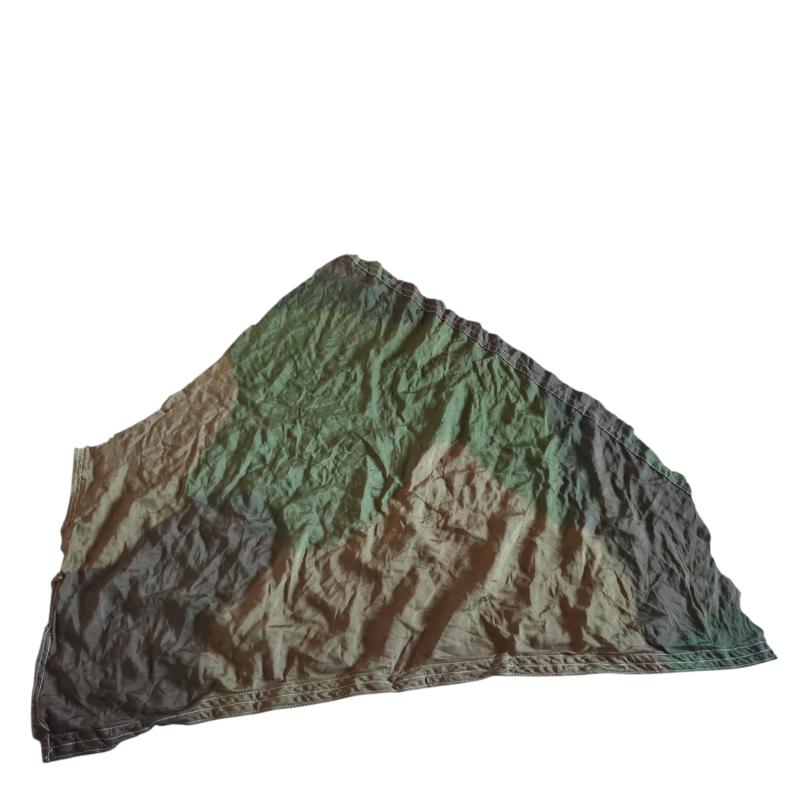 a camo scarve from a Fallschirmjäger Parachute