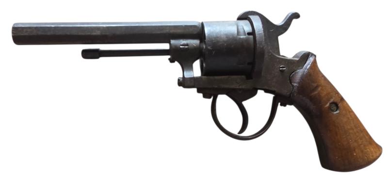 a small pen fire revolver free to own in the Netherlands