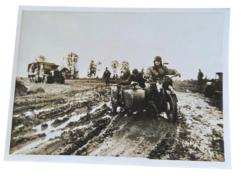 wehrmacht propaganda picture