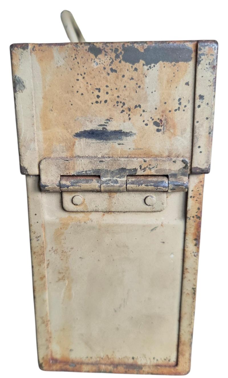 tan camouflaged ammunition box for the MG34 and MG42